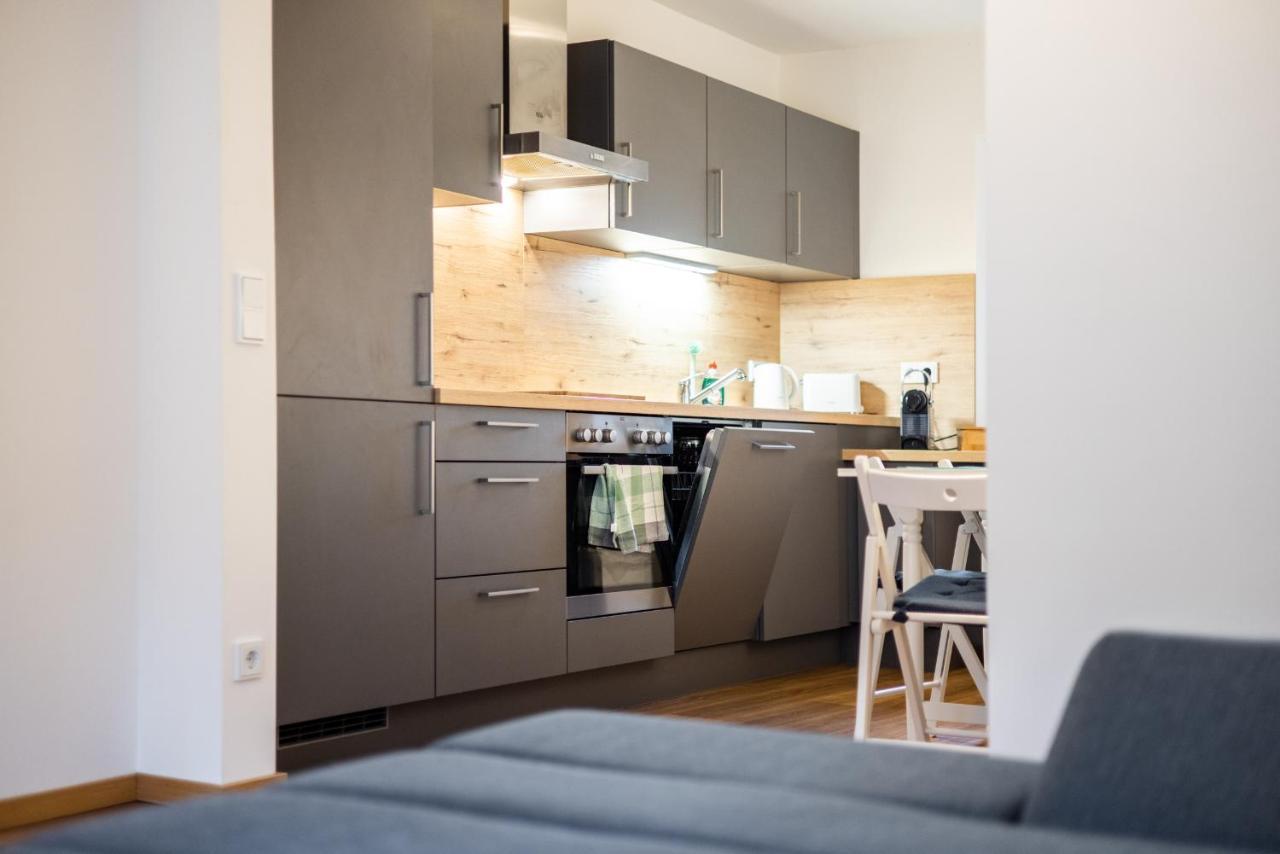 Bright - Beachstyle - Kitchen - Kingbed - Parking - Netflix Apartment Augsburg Bagian luar foto