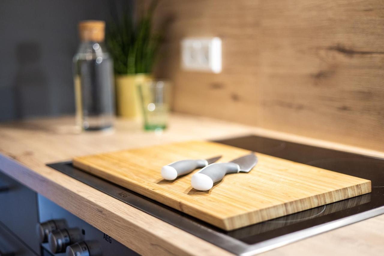 Bright - Beachstyle - Kitchen - Kingbed - Parking - Netflix Apartment Augsburg Bagian luar foto